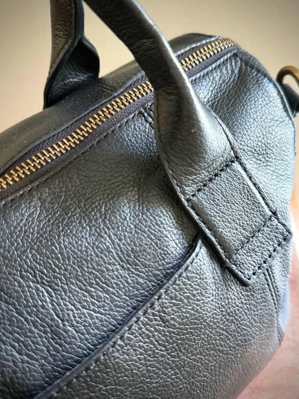 Fossil Black Pebbled black Leather Crossbody Satchel Handbag